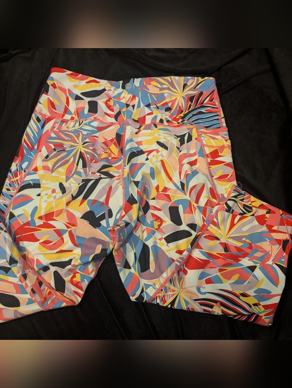 Vibrant Multicolor Abstract Print Leggings With Pockets